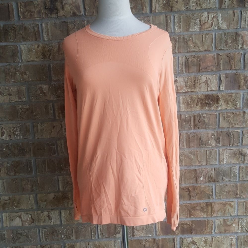 ‎GAP FIT Long Sleeve Shirt - Size Large